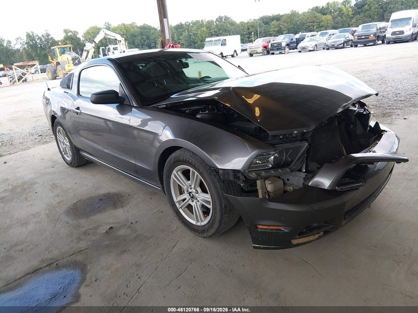 2014 FORD MUSTANG V6 | 1ZVBP8AM8E5313857 | UPCARS
