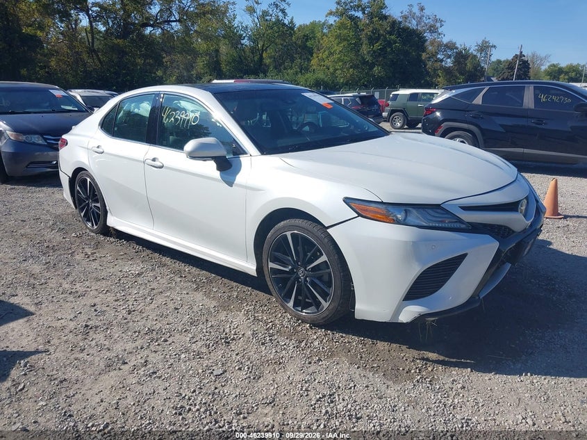 2018 TOYOTA CAMRY XSE | 4T1B61HK8JU102736 | UPCARS