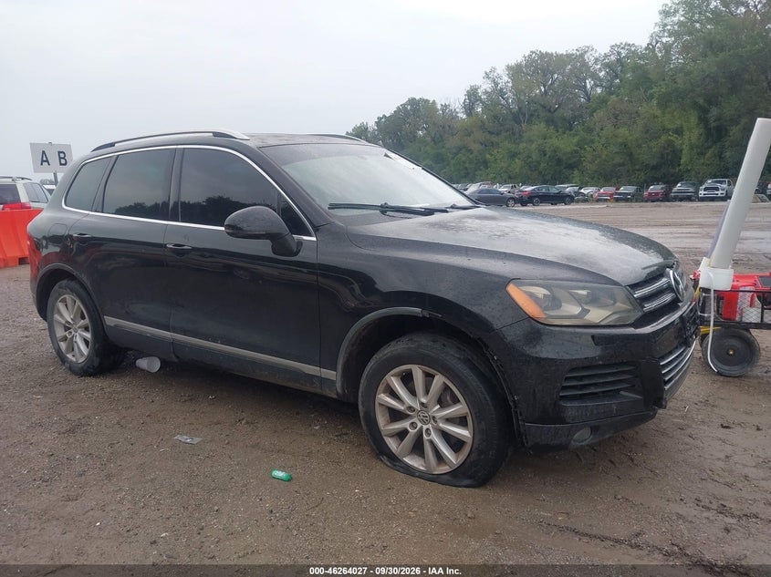 2013 VOLKSWAGEN TOUAREG VR6 SPORT | WVGEF9BP7DD003748 | UPCARS