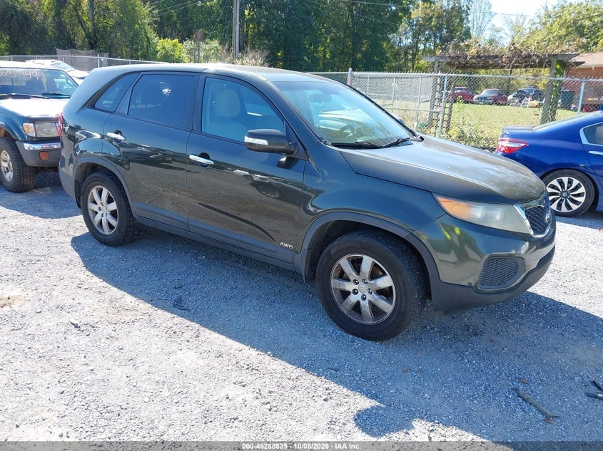 2011 KIA SORENTO LX | 5XYKTCA12BG139942 | UPCARS