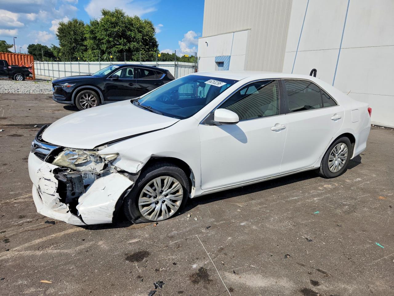 2014 TOYOTA CAMRY LE | 4T1BF1FK0EU400691 | UPCARS