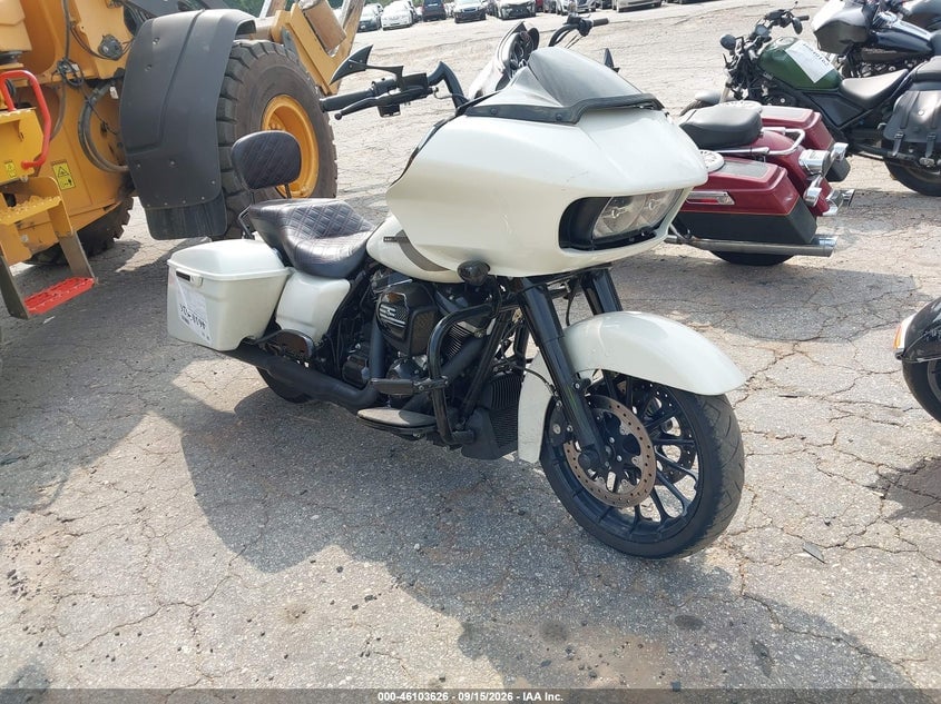 2018 HARLEY-DAVIDSON FLTRXS ROAD GLIDE SPECIAL | 1HD1KTC17JB678074 | UPCARS