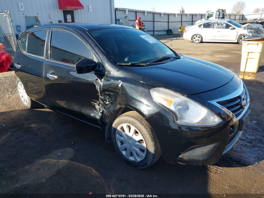 2015 NISSAN VERSA 1.6 SV | 3N1CN7AP5FL827414 | UPCARS