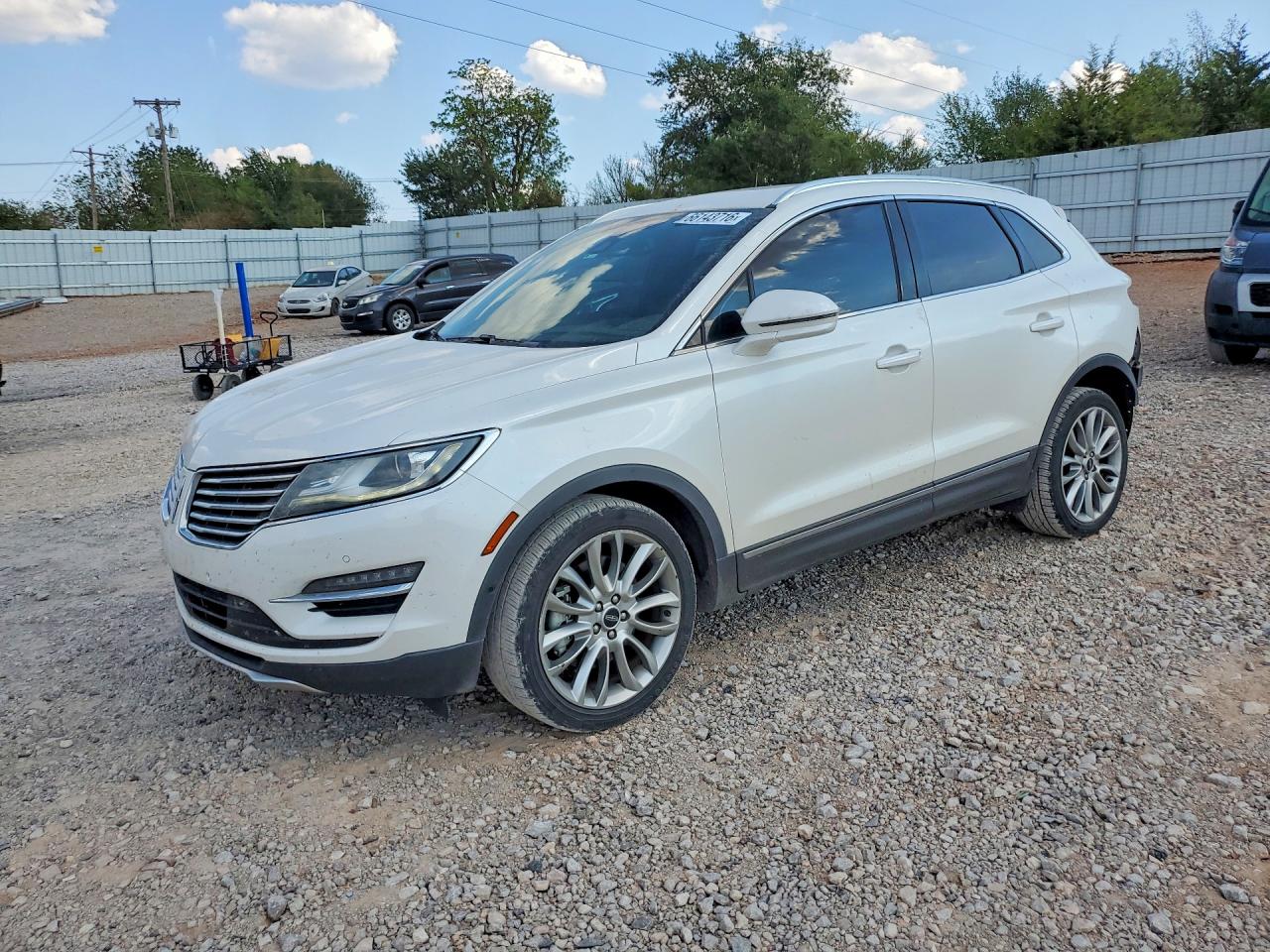 2016 LINCOLN MKC RESERVE | 5LMCJ3C93GUJ04760 | UPCARS