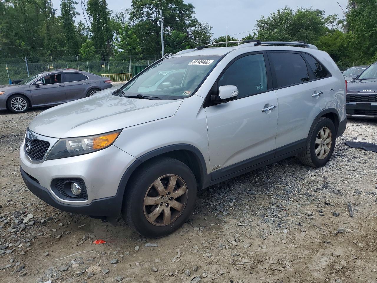 2013 KIA SORENTO LX | 5XYKTDA62DG355570 | UPCARS