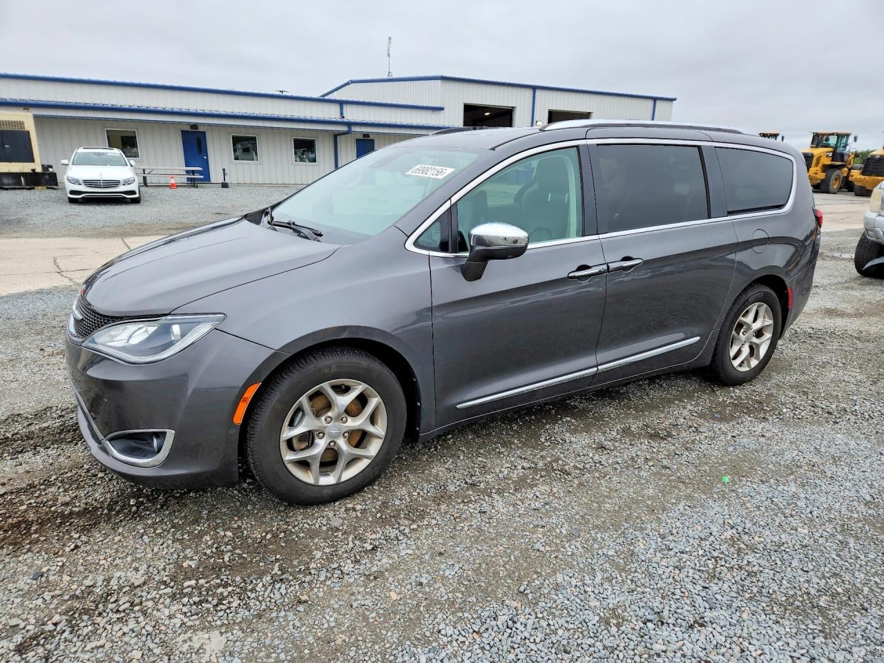 2018 CHRYSLER PACIFICA LIMITED | 2C4RC1GG5JR352201 | UPCARS