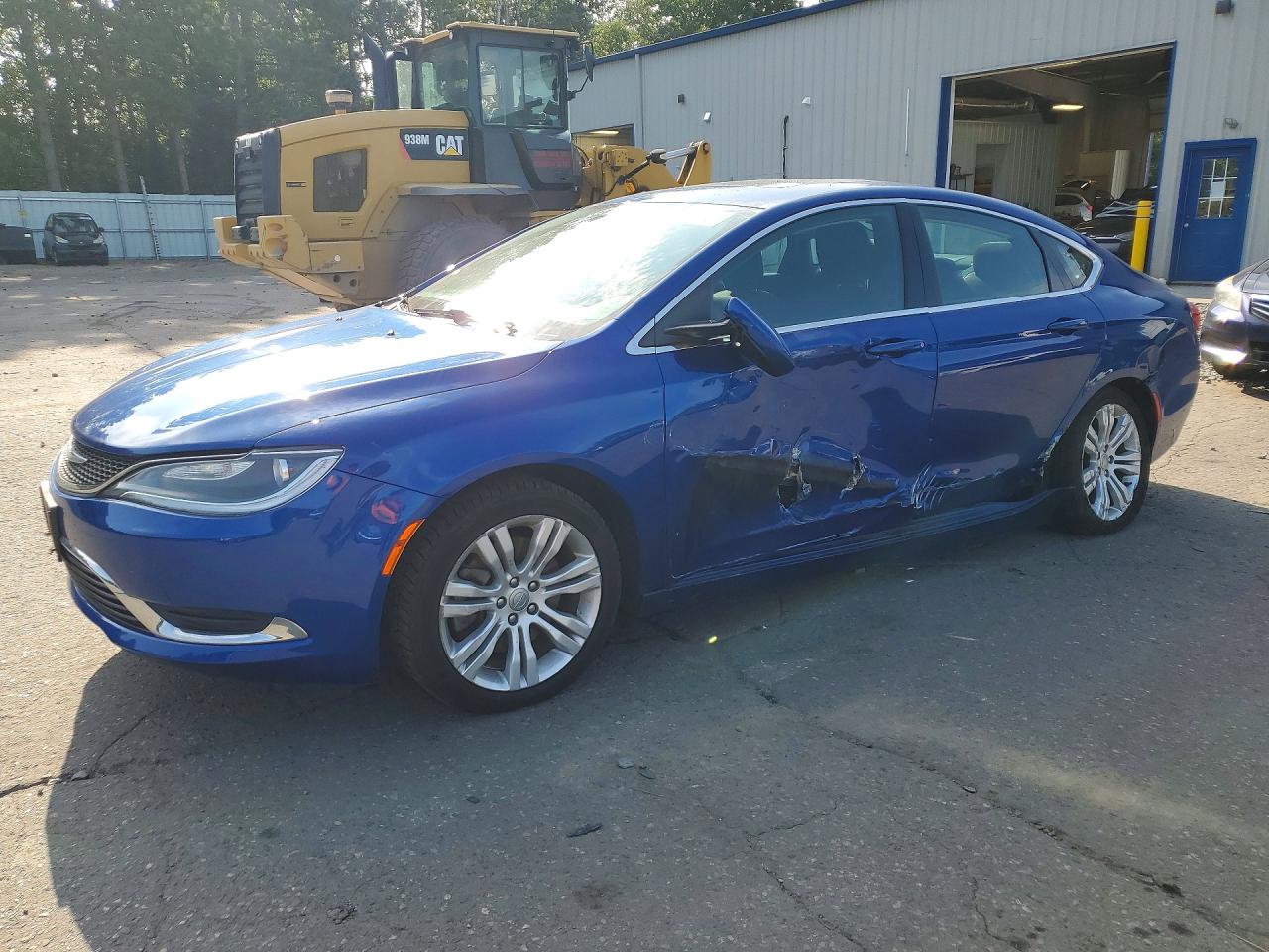 2016 CHRYSLER 200 LIMITED | 1C3CCCAG1GN142909 | UPCARS