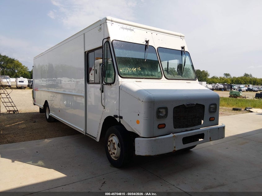 2013 FREIGHTLINER CHASSIS M LINE WALK-IN VAN | 4UZAC3DVXDCFF6821 | UPCARS