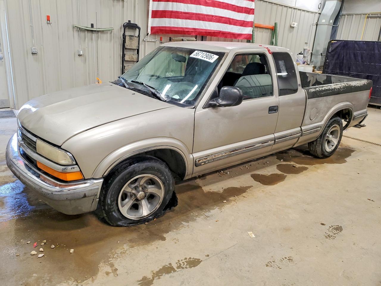 1998 CHEVROLET S10 | 1GCCS1949W8222940 | UPCARS