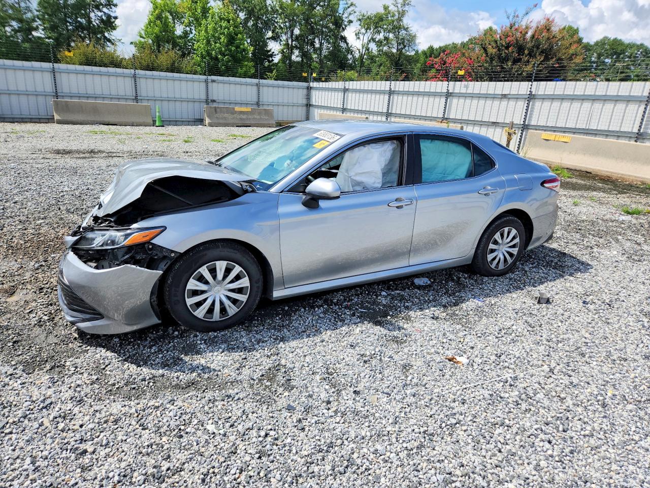 2018 TOYOTA CAMRY L | 4T1B11HK4JU635651 | UPCARS