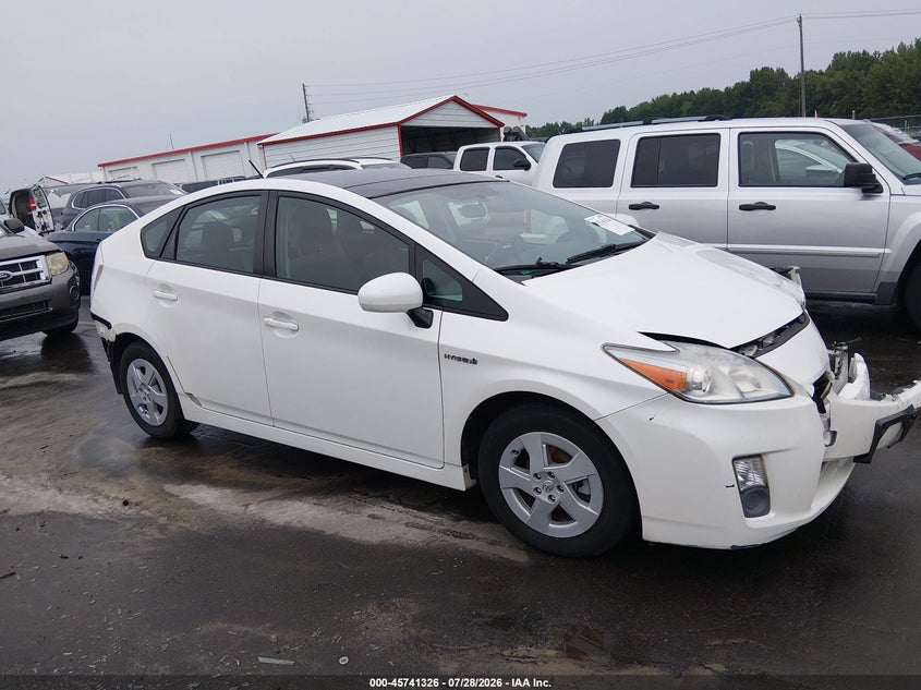 2011 TOYOTA PRIUS THREE | JTDKN3DU8B5311450 | UPCARS