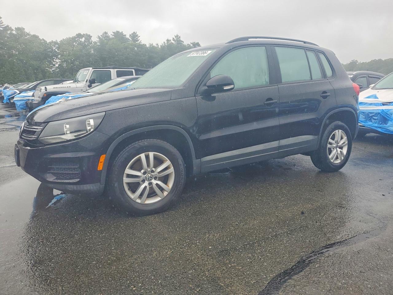 2017 VOLKSWAGEN TIGUAN S | WVGBV7AX9HK023237 | UPCARS