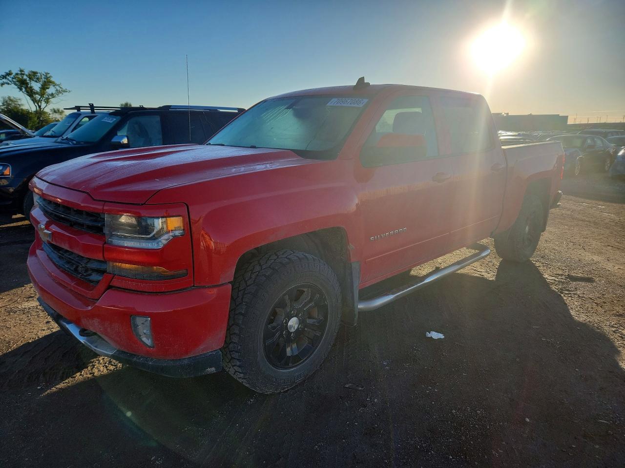 2017 CHEVROLET SILVERADO K1500 LT | 3GCUKREC2HG107562 | UPCARS