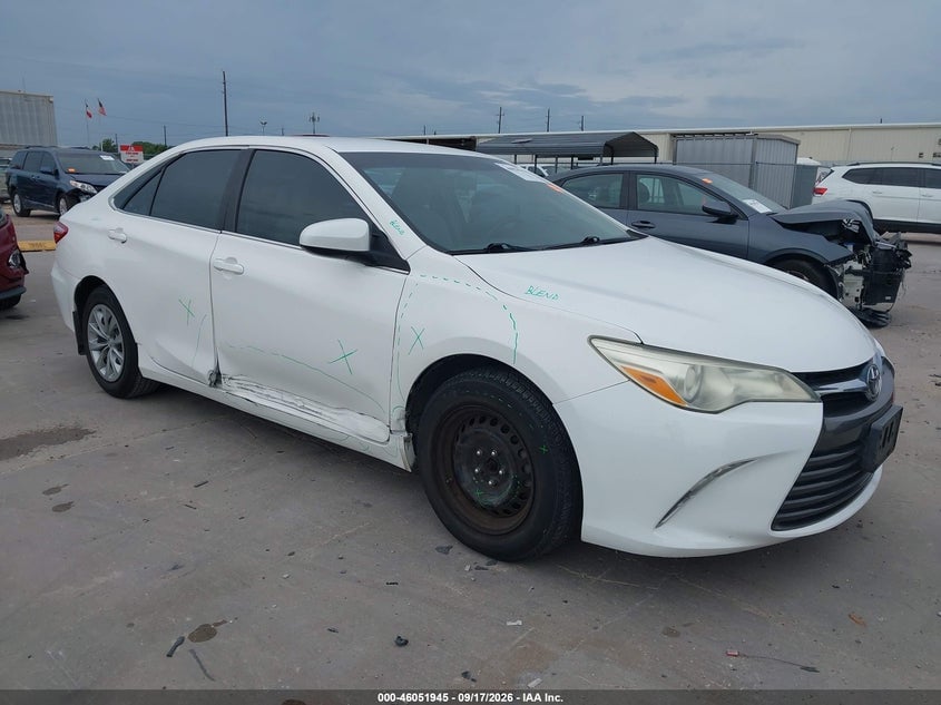 2015 TOYOTA CAMRY LE | 4T4BF1FK1FR513847 | UPCARS
