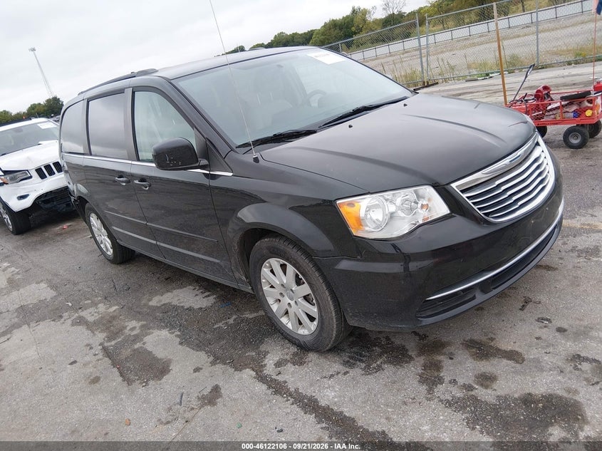 2015 CHRYSLER TOWN & COUNTRY LX | 2C4RC1AG8FR675335 | UPCARS