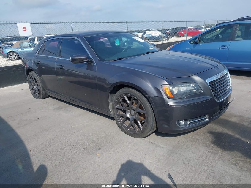 2013 CHRYSLER 300S | 2C3CCABG3DH728261 | UPCARS
