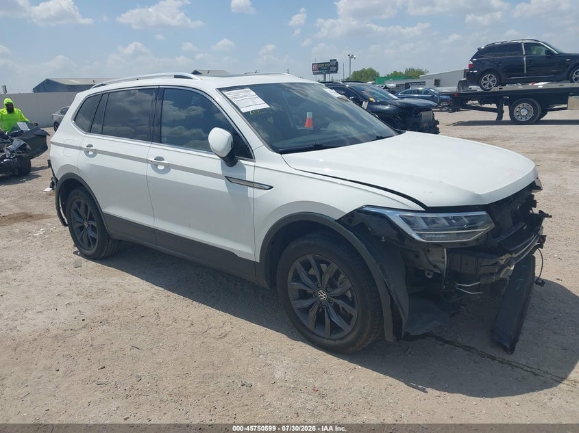 2022 VOLKSWAGEN TIGUAN 2.0T SE | 3VV2B7AXXNM091582 | UPCARS