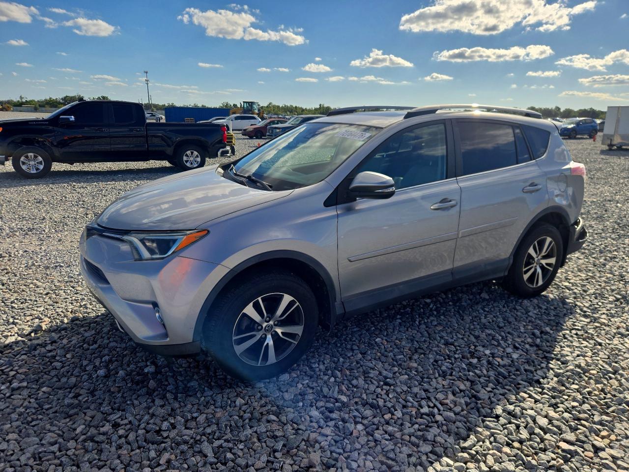 2017 TOYOTA RAV4 XLE | 2T3RFREV2HW562987 | UPCARS