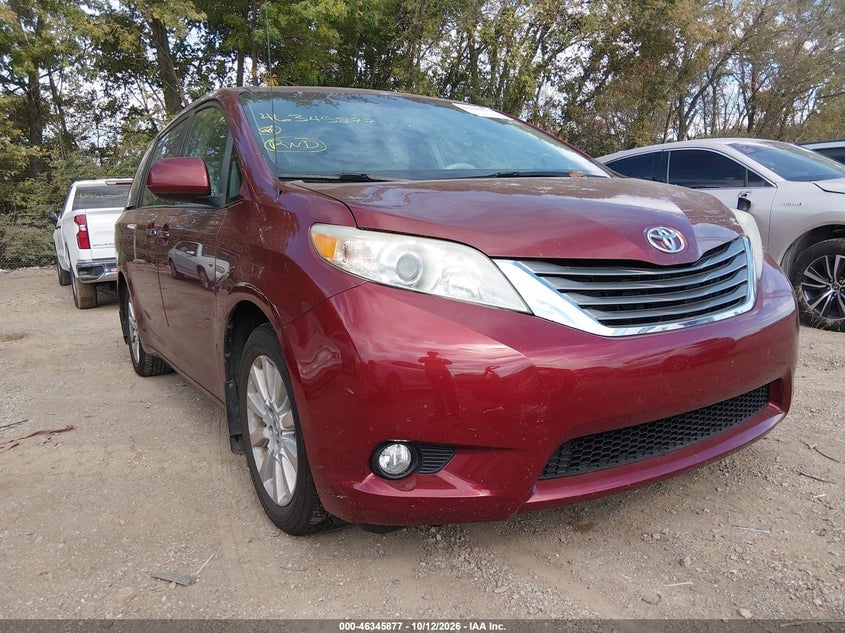 2013 TOYOTA SIENNA XLE 7 PASSENGER | 5TDDK3DC7DS061074 | UPCARS