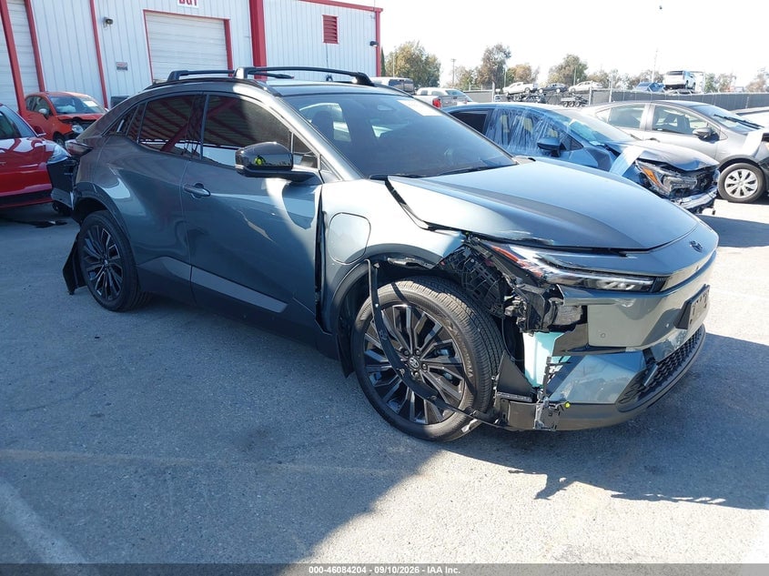 2026 TOYOTA C-HR XSE | JTMAAAAD1TJ009894 | UPCARS