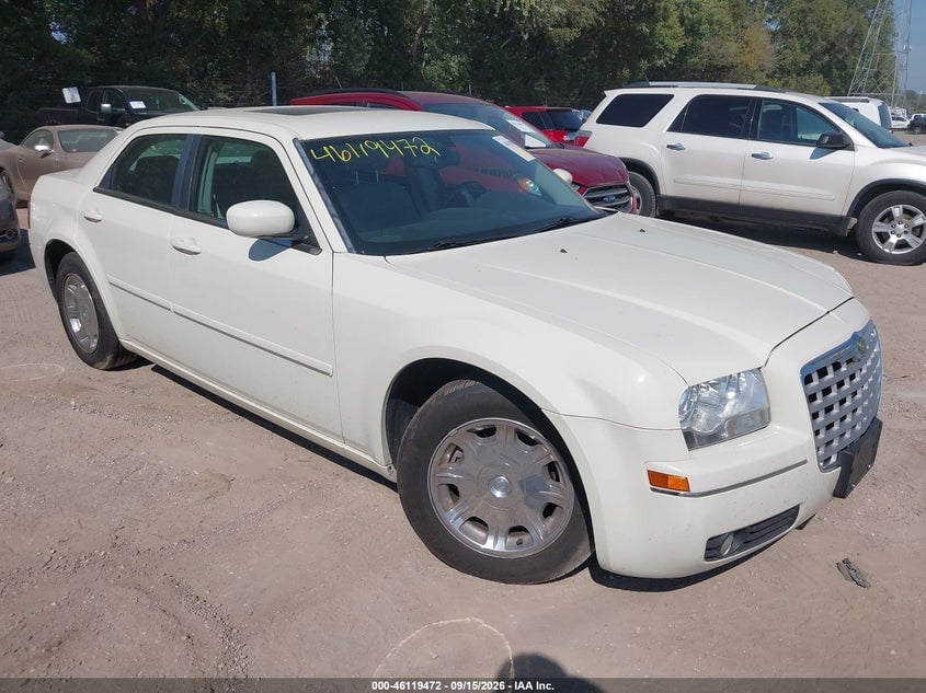 2005 CHRYSLER 300 TOURING | 2C3JA53G75H150279 | UPCARS