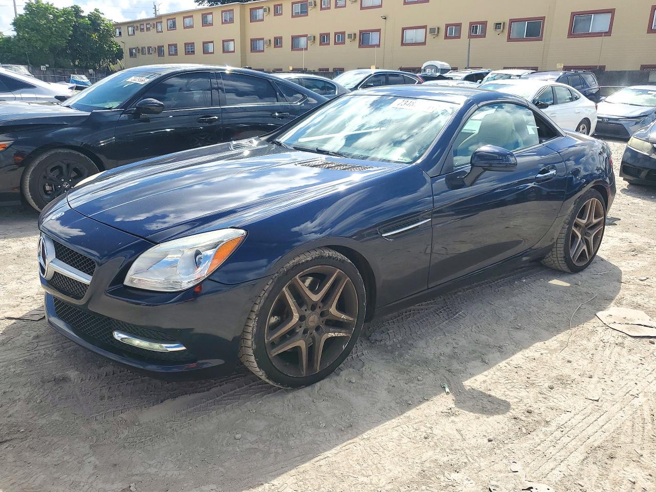 2013 MERCEDES-BENZ SLK-CLASS 350 | WDDPK5HA4DF051111 | UPCARS