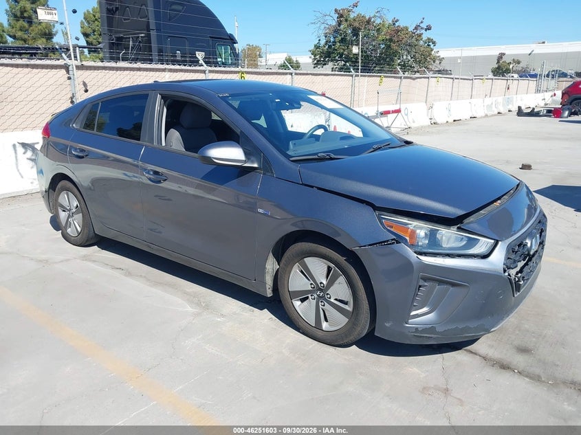 2020 HYUNDAI IONIQ HYBRID BLUE | KMHC65LC4LU208874 | UPCARS