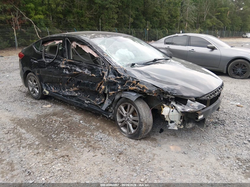 2018 HYUNDAI ELANTRA SEL | 5NPD84LFXJH390465 | UPCARS