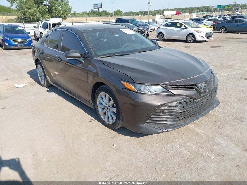 2018 TOYOTA CAMRY LE | 4T1B11HK5JU104684 | UPCARS