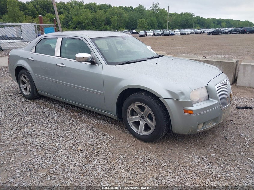 2005 CHRYSLER 300 TOURING | 2C3JA53G05H175962 | UPCARS