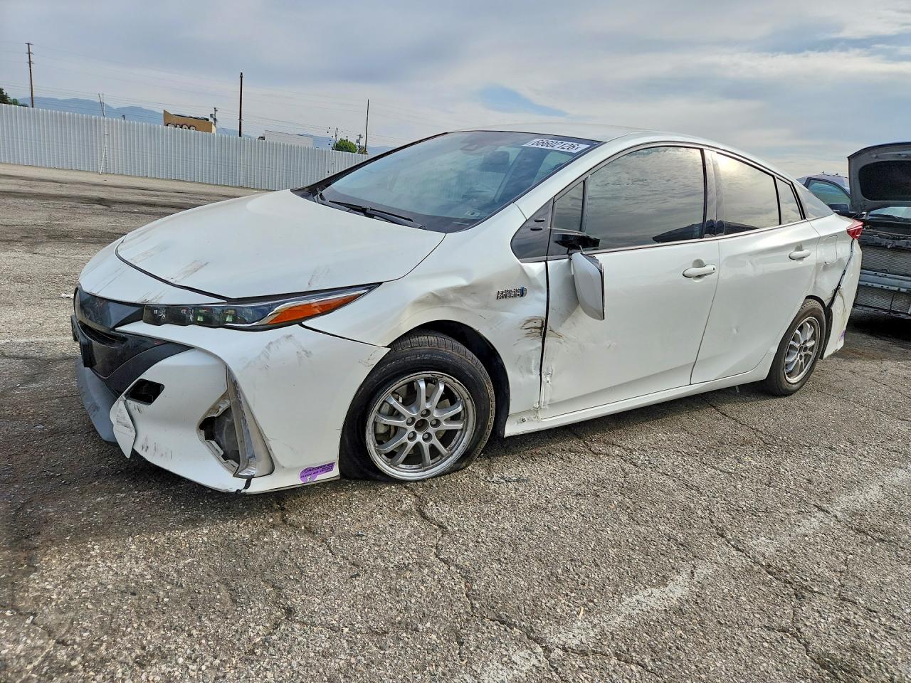 2020 TOYOTA PRIUS XLE | JTDKARFP7L3133503 | UPCARS