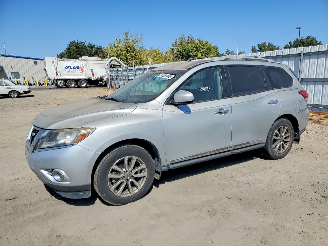 2016 NISSAN PATHFINDER SL | 5N1AR2MM7GC610047 | UPCARS