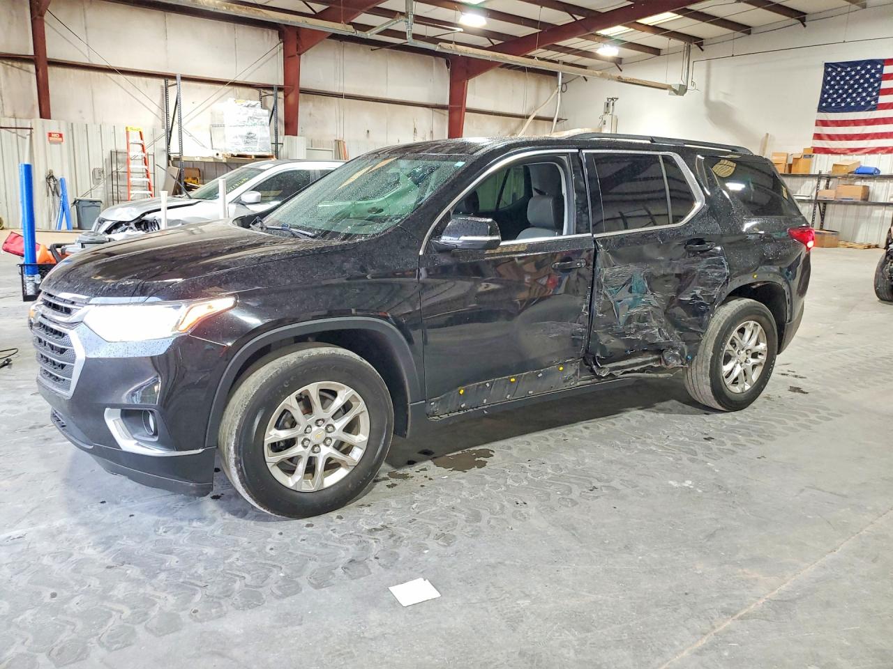 2019 CHEVROLET TRAVERSE LT | 1GNERGKW3KJ121731 | UPCARS