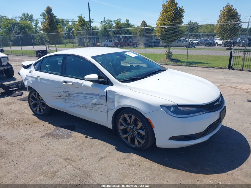 2015 CHRYSLER 200 S | 1C3CCCBBXFN556482 | UPCARS