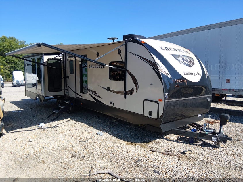 2019 LACROSSE LUXURY LITE SERIES 3 | 5ZT2LCYB8KB010076 | UPCARS