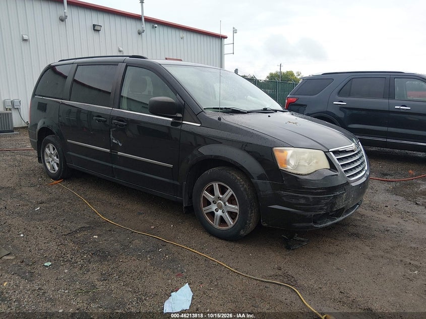 2010 CHRYSLER TOWN & COUNTRY TOURING | 2A4RR5D14AR131947 | UPCARS