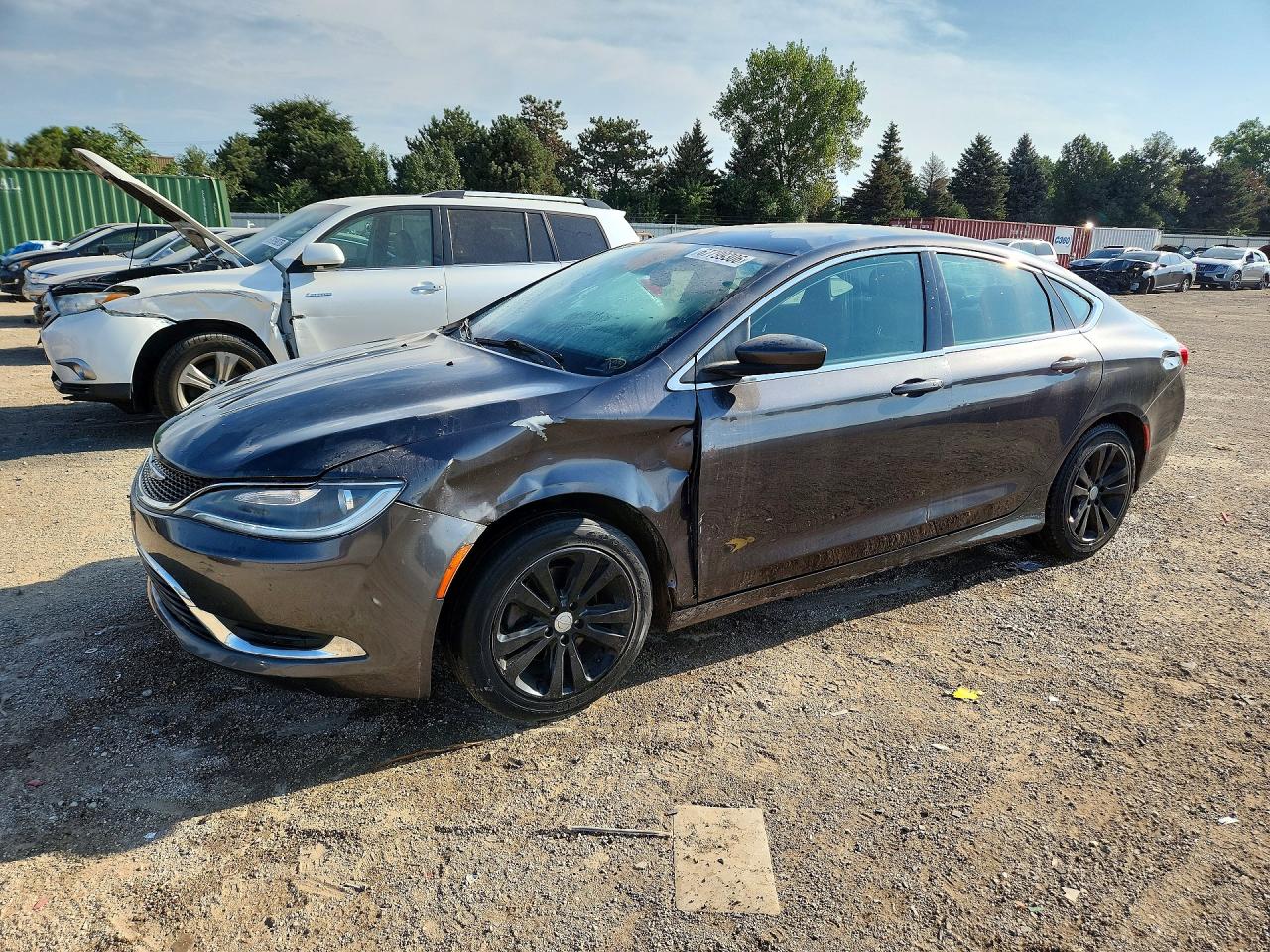 2015 CHRYSLER 200 LIMITED | 1C3CCCAB4FN665392 | UPCARS
