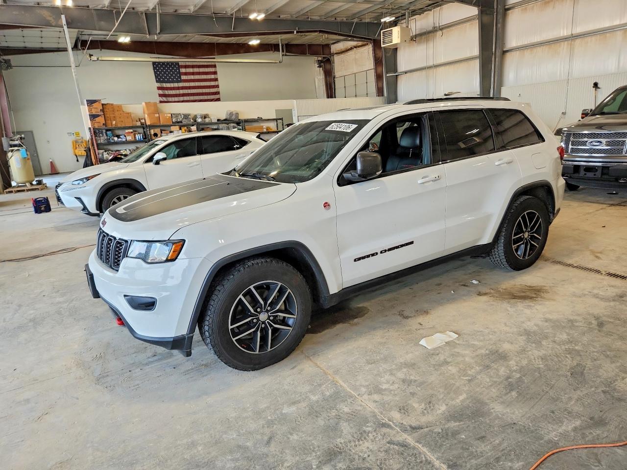 2018 JEEP CHEROKEE TRAILHAWK | 1C4RJFLG9JC457390 | UPCARS