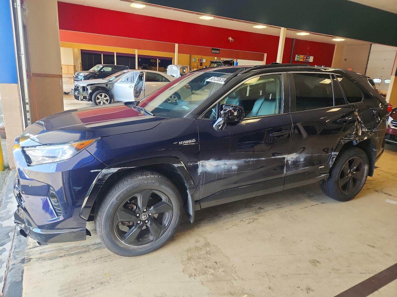 2019 TOYOTA RAV4 XSE | JTMEWRFV7KD509509 | UPCARS