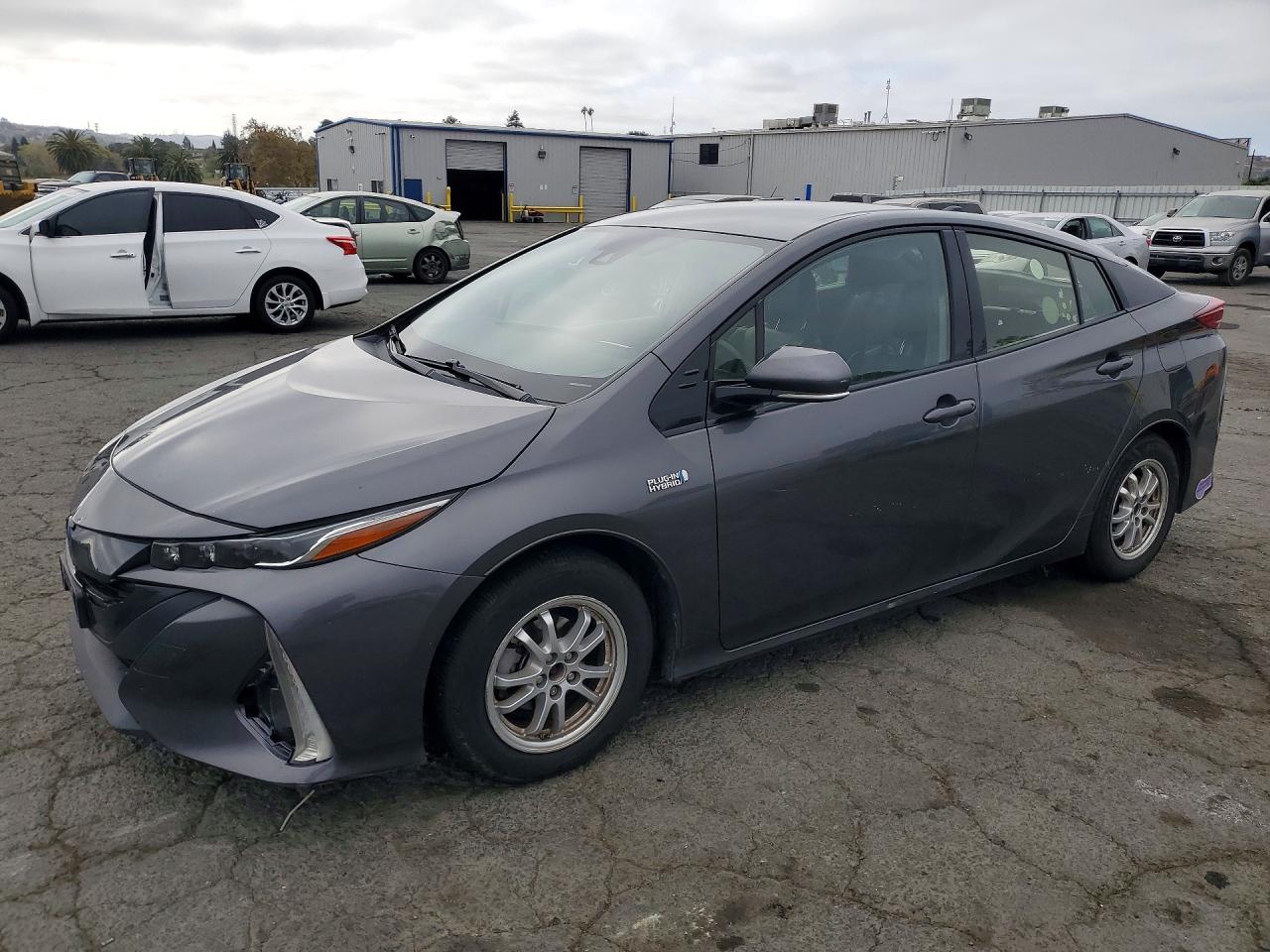 2019 TOYOTA PRIUS PREMIUM | JTDKARFP2K3114775 | UPCARS