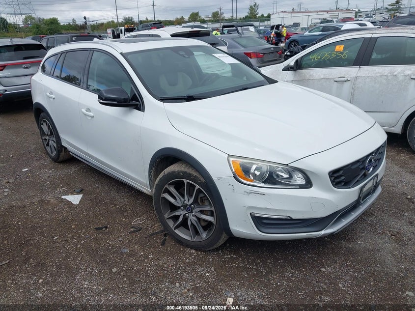 2016 VOLVO V60 CROSS COUNTRY T5 | YV4612HKXG1006334 | UPCARS
