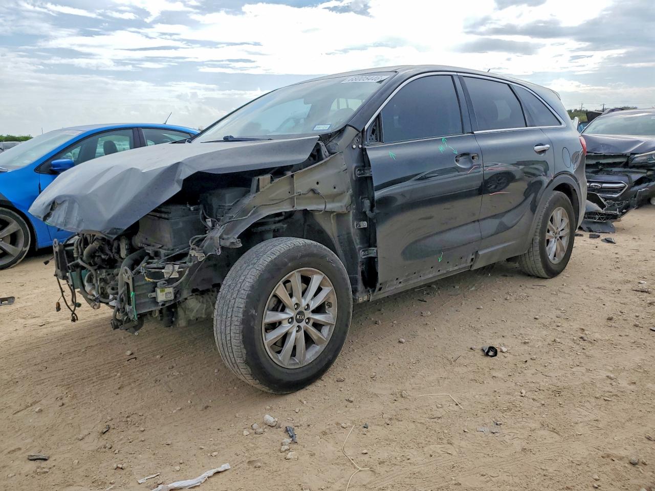 2019 KIA SORENTO L | 5XYPG4A33KG592534 | UPCARS