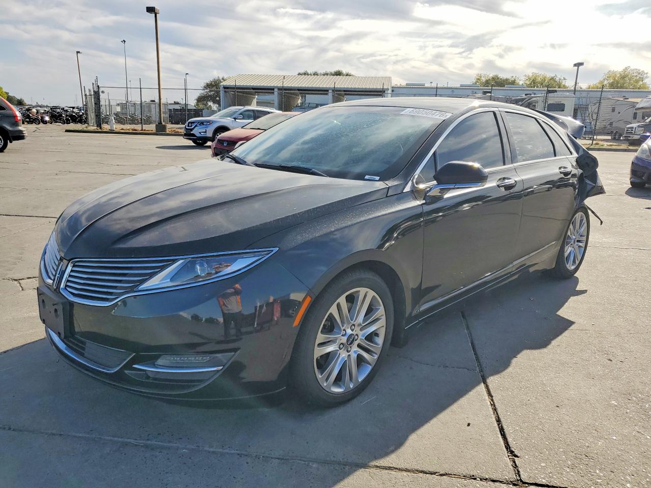 2016 LINCOLN MKZ | 3LN6L2G98GR612793 | UPCARS