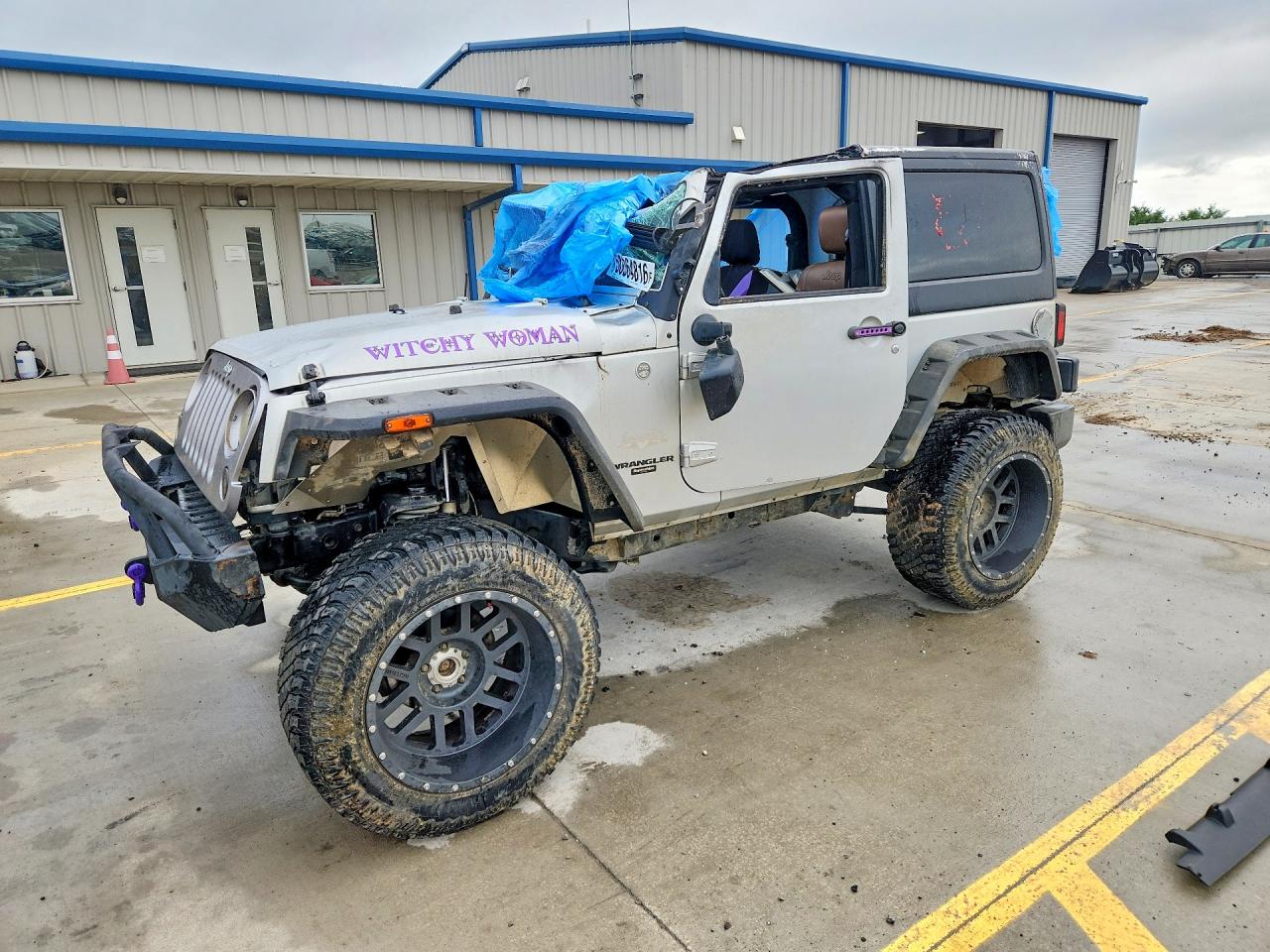 2011 JEEP WRANGLER SAHARA | 1J4AA5D10BL503251 | UPCARS