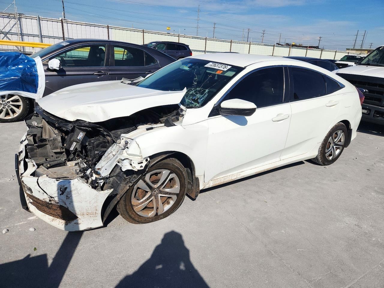 2016 HONDA CIVIC LX | 19XFC2F5XGE065634 | UPCARS