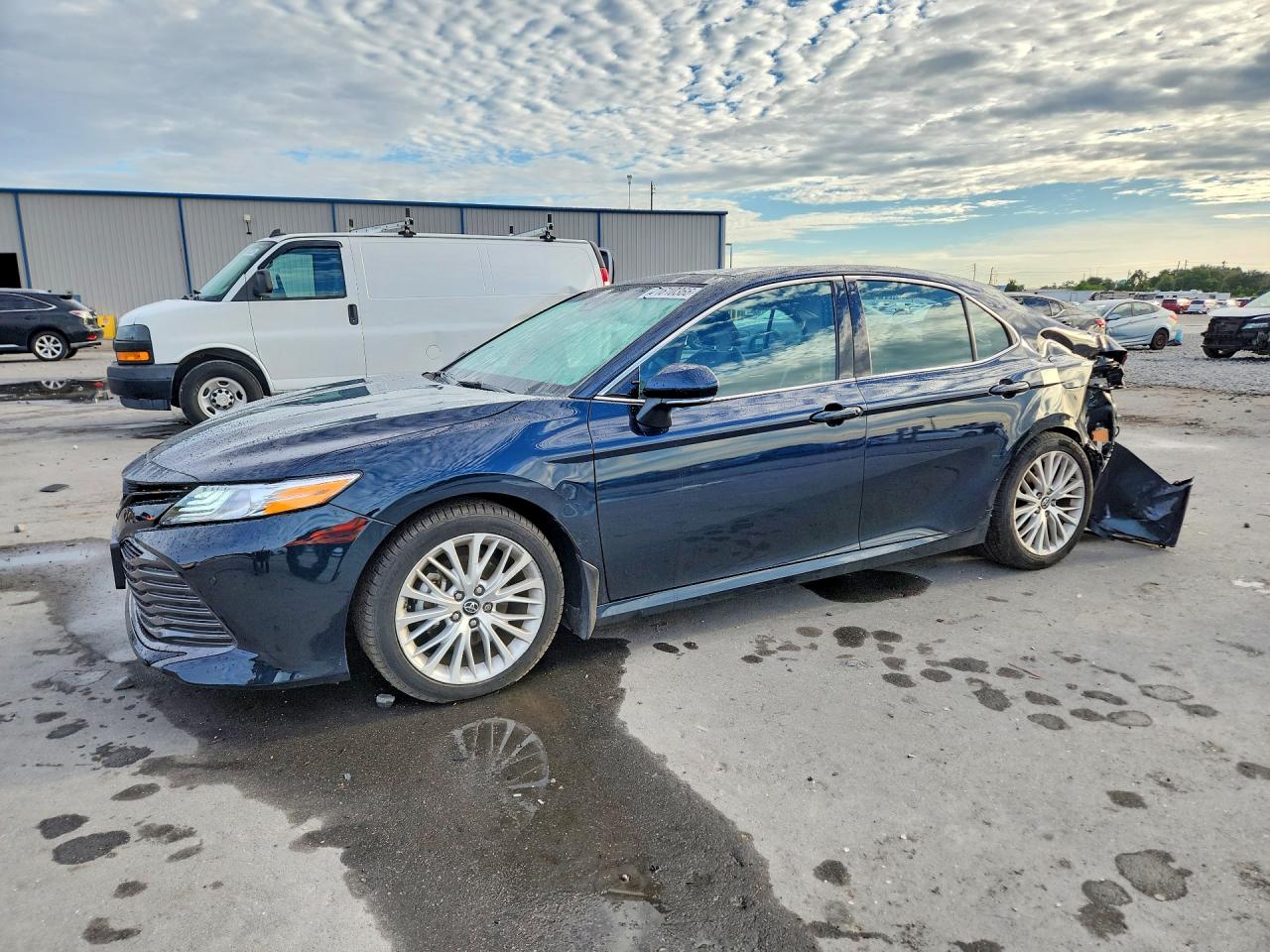 2018 TOYOTA CAMRY XLE | 4T1B11HK8JU552854 | UPCARS