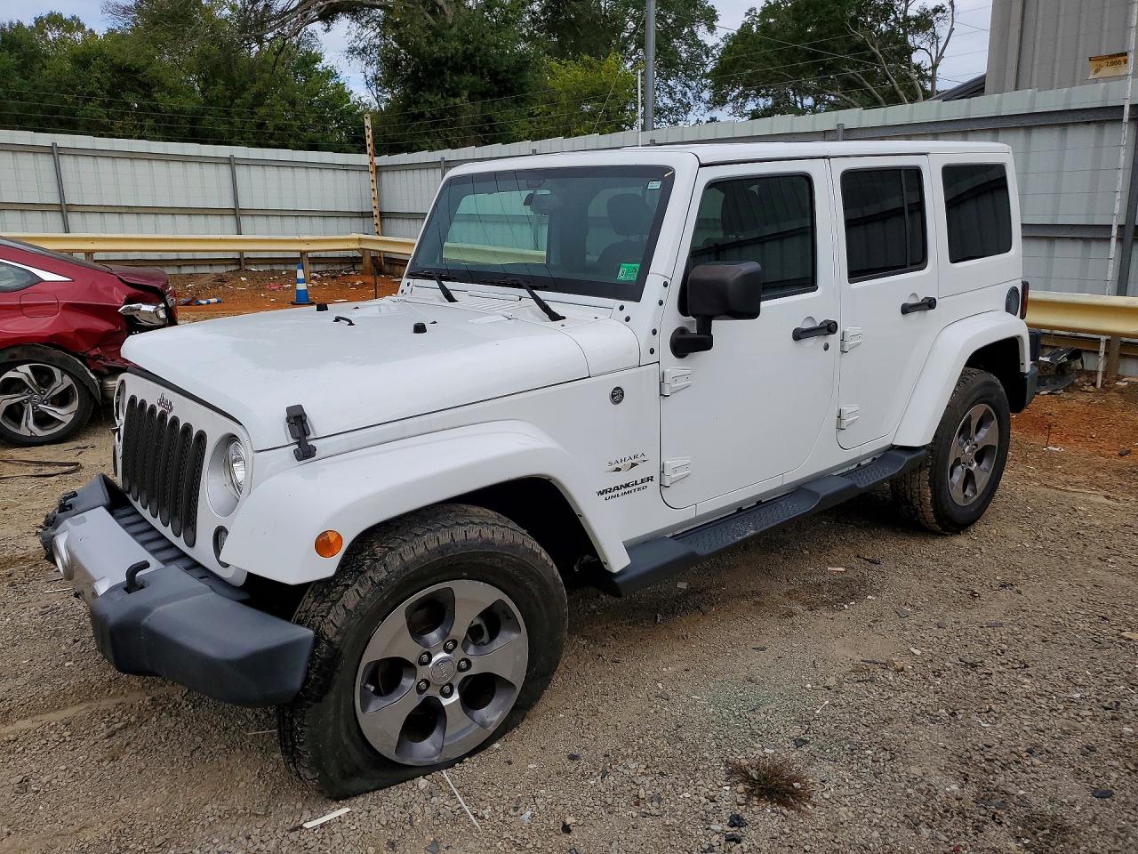 2017 JEEP WRANGLER SAHARA | 1C4BJWEG5HL662536 | UPCARS