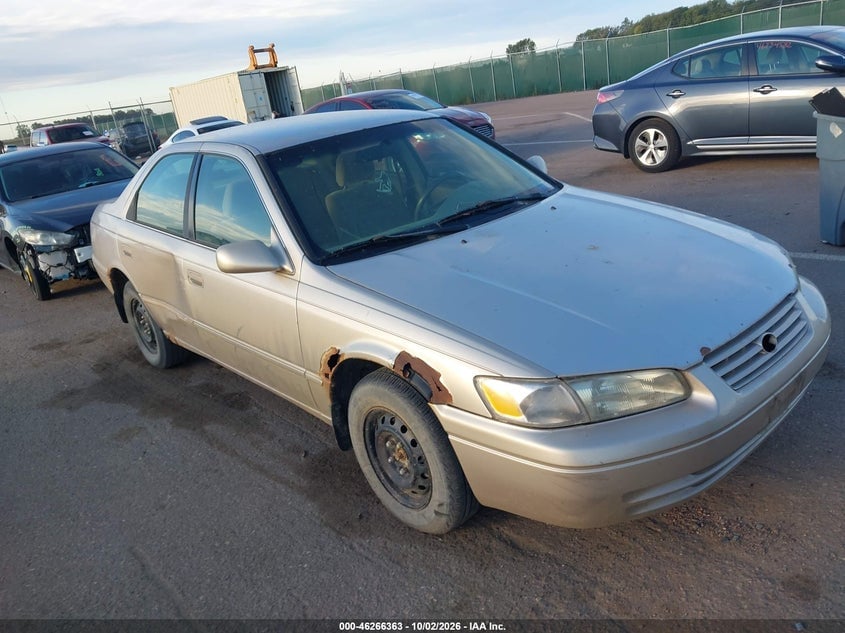 1997 TOYOTA CAMRY LE | 4T1BG22KXVU011680 | UPCARS