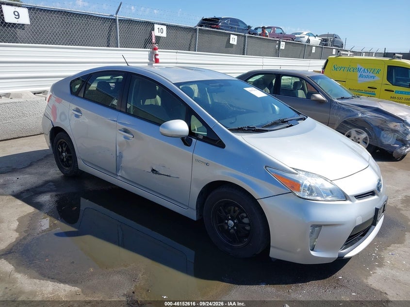 2015 TOYOTA PRIUS THREE | JTDKN3DU0F0431472 | UPCARS