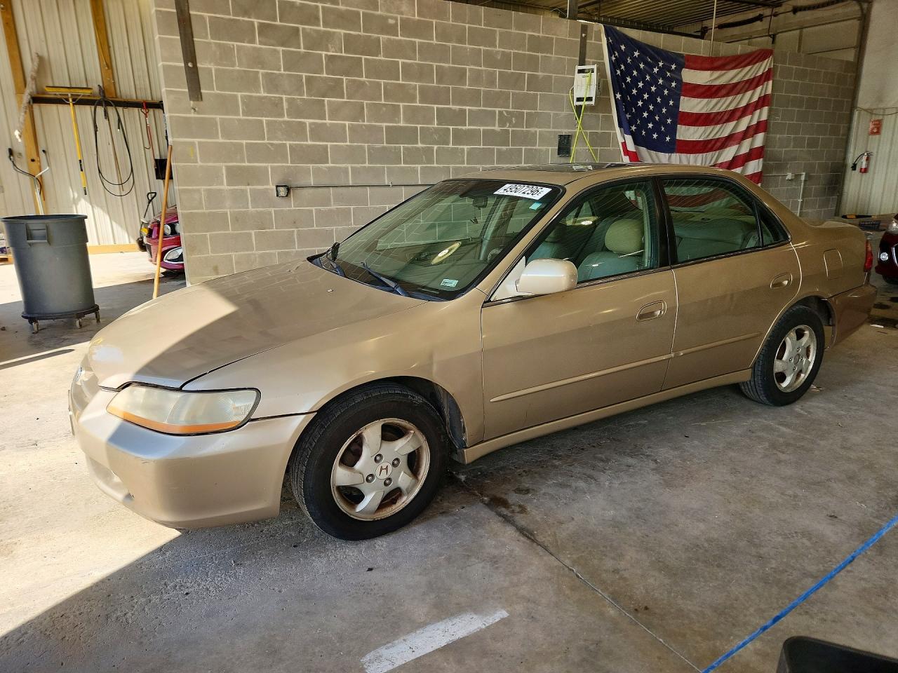2000 HONDA ACCORD EX | 1HGCG6586YA099781 | UPCARS